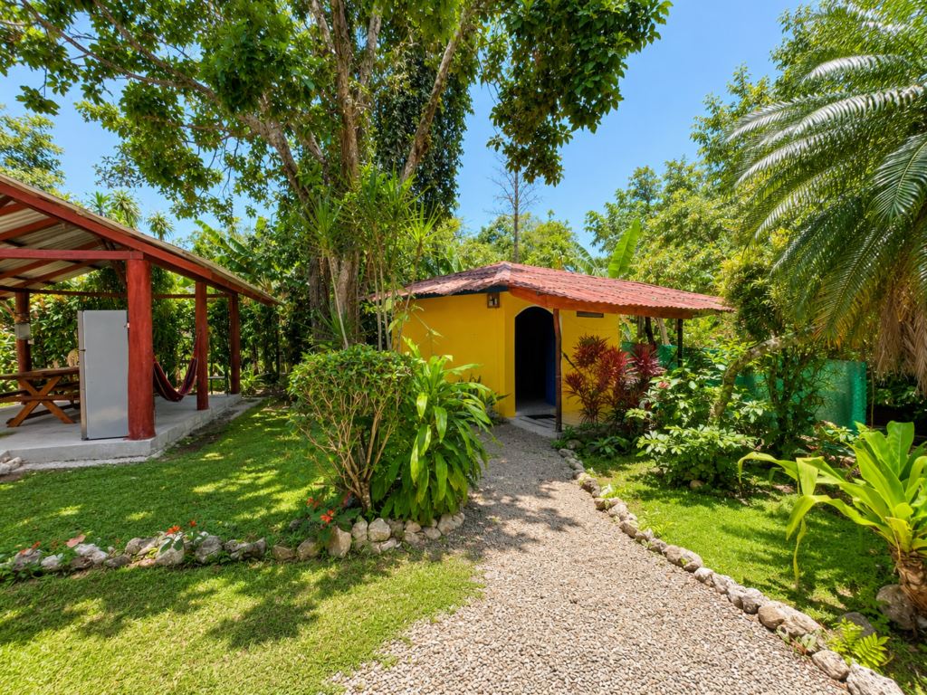 Casa de Colibri Cahuita Costa Rica