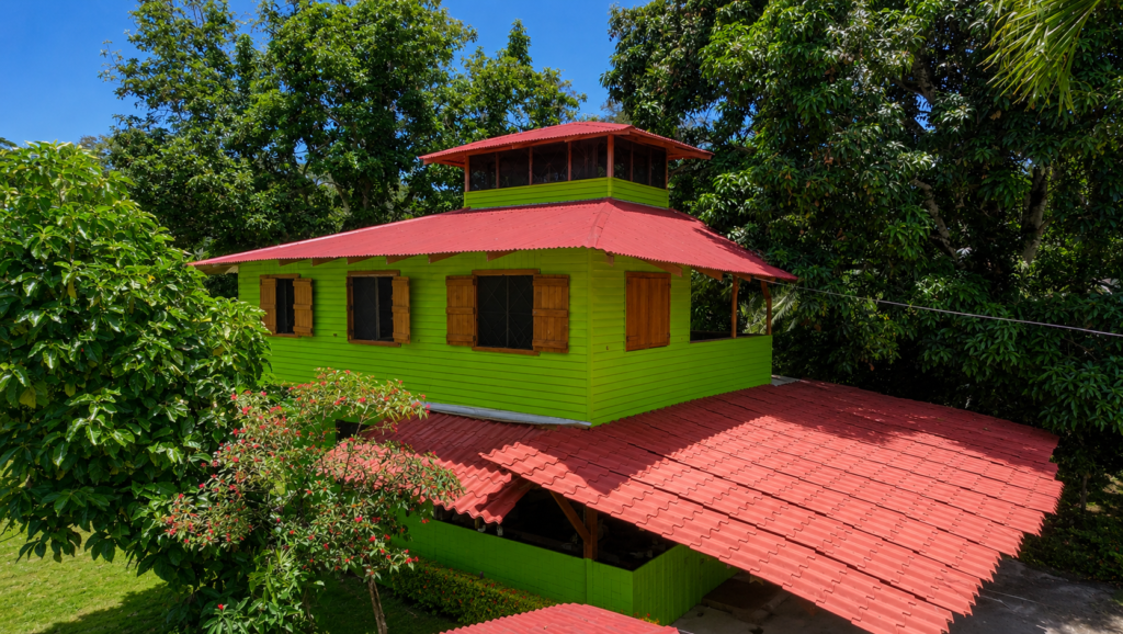 Casa de Colibri Cahuita Costa Rica